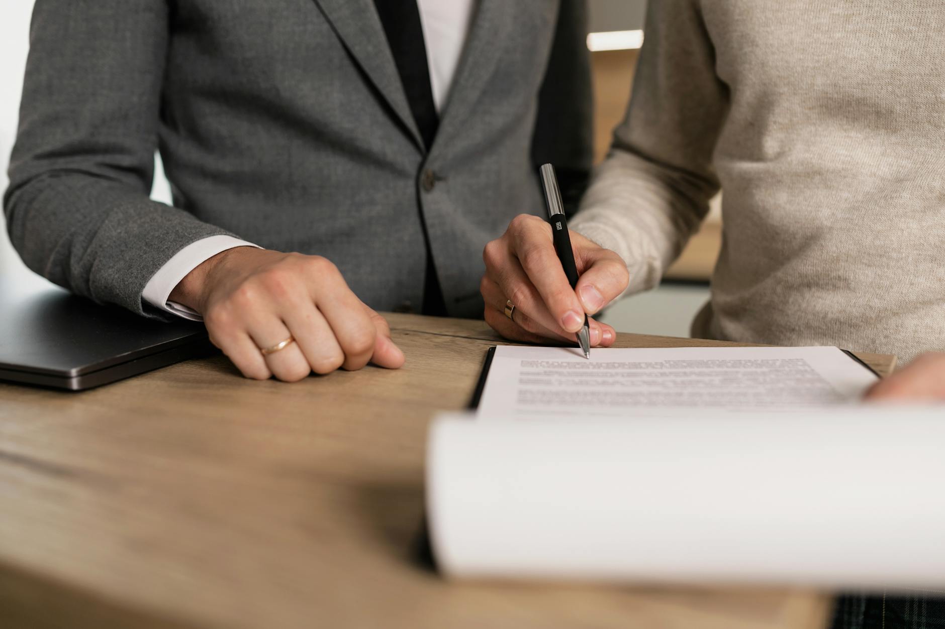 Unlocking the Secrets of ROI and ROE: The Financial Metrics That Matter